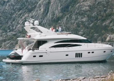 priv cruise film v001.00 02 22 11.Still003 - Die Yacht - Barolo - Private Cruise
