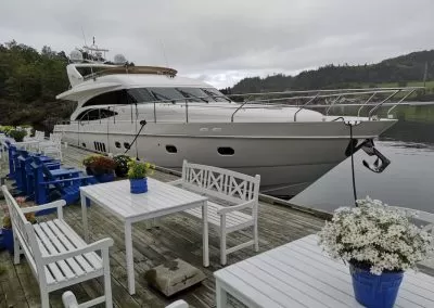 bergen stavanger 013 - Die Yacht - Barolo - Private Cruise