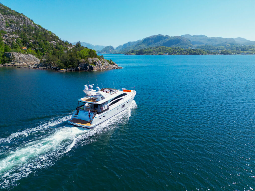 Private Cruise Drone Mai 44 - Private Cruise