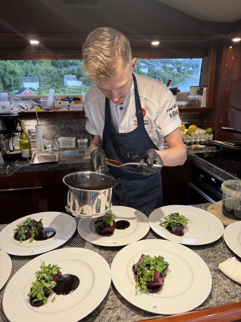 IMG 3328 2 - All-Inclusive Yacht Cruise in Norway: Private Chef, Tailored Menus & Norwegian Cuisine - Private Cruise